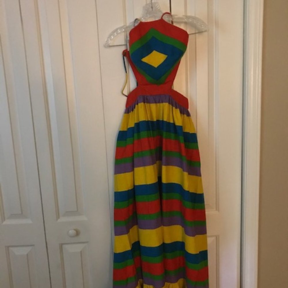 Backless long dress